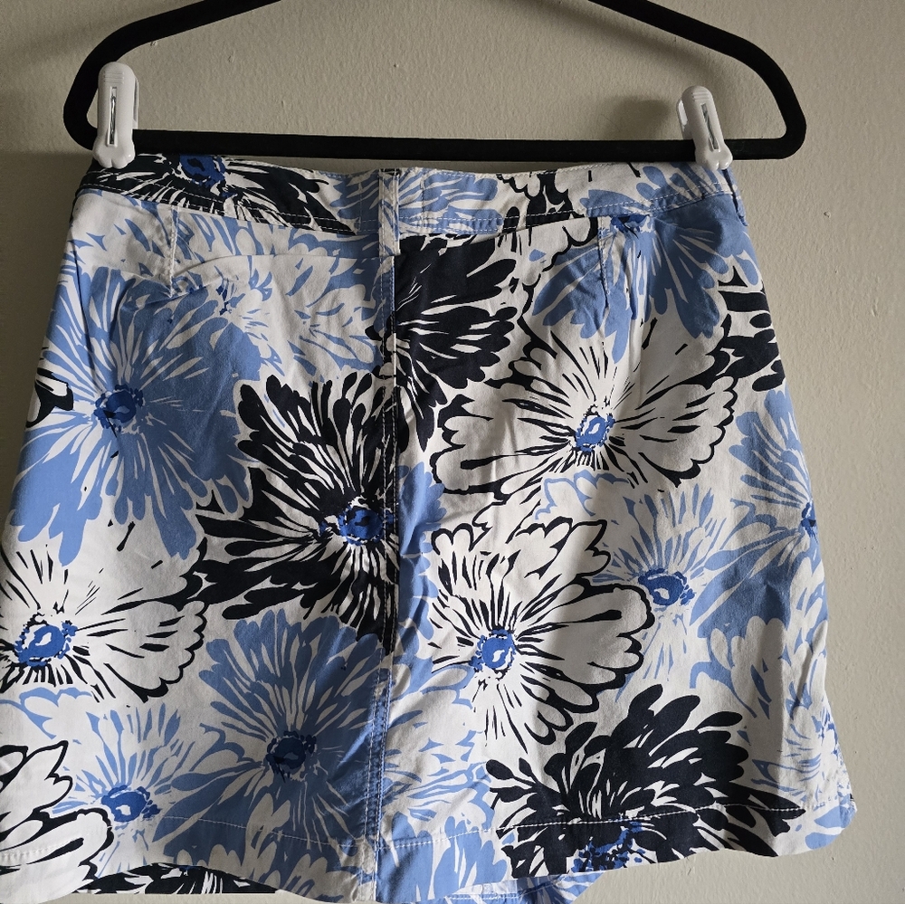 Floral Print Mini Skort in Blue and Black